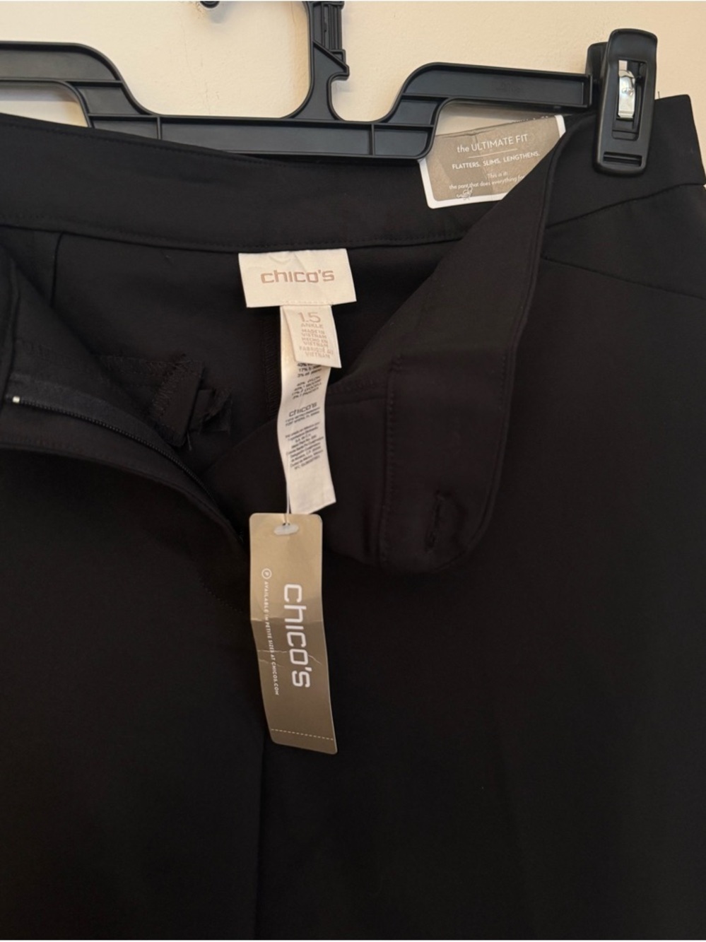 Chico’s The Ultimate Fit Beaded Hem Black Slim Ankle Pant NWT Size 1.5R US 10 - Picture 5 of 9